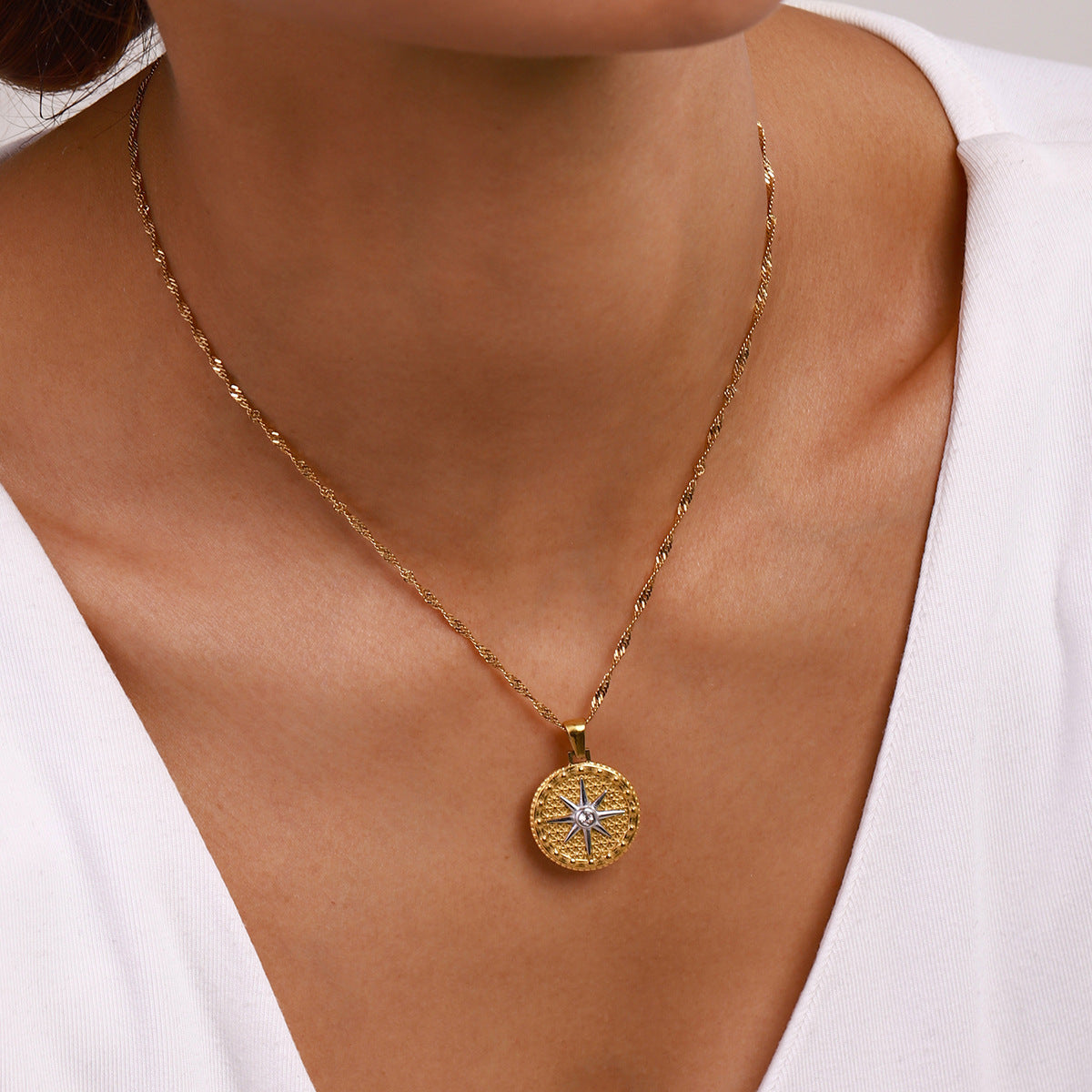 Parker Gold Star Pendant Necklace