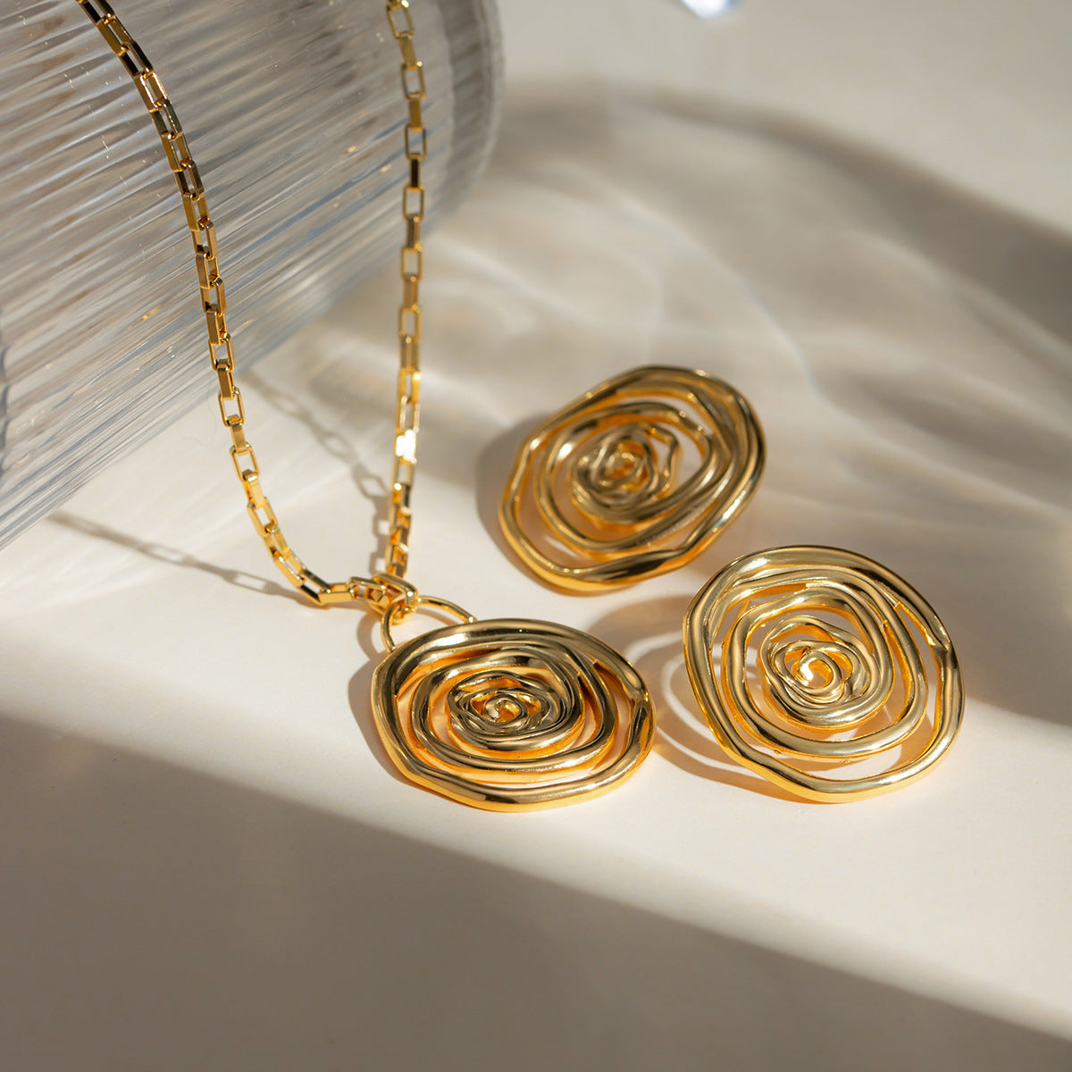 18K Gold Stainless Steel Golden Thread Hoop Earrings